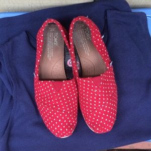 Toms Red Polka Dot Shoes 7W